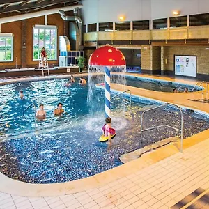  Holiday park Skirlington